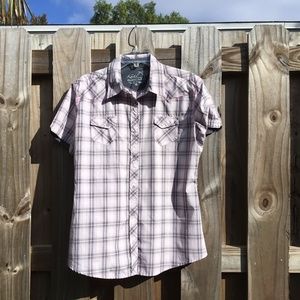 Kuhl outdoor active shirt with snaps front